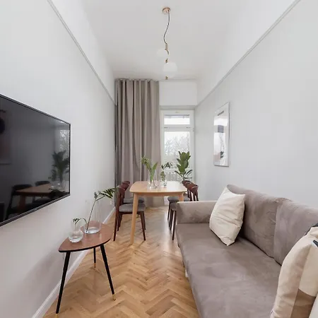 2 - Bedroom Apartment With Balcony - Rejtana 10 Krakow Exterior photo