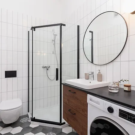 2 - Bedroom Apartment With Balcony - Rejtana 10 Krakow Exterior photo