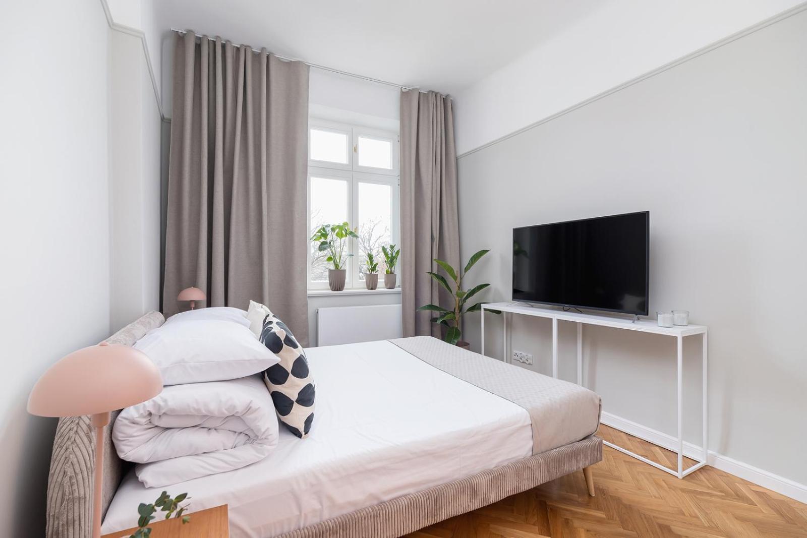 2 - Bedroom With Balcony - Rejtana 10