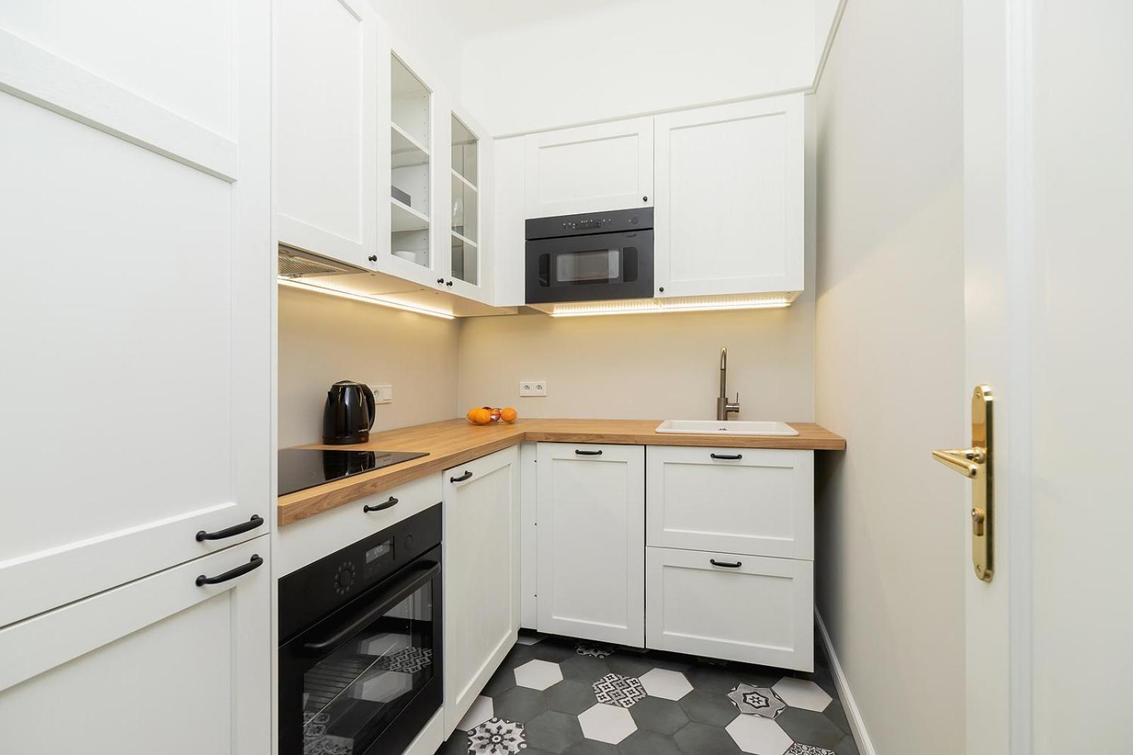 2 - Bedroom With Balcony - Rejtana 10 Apartment Krakow