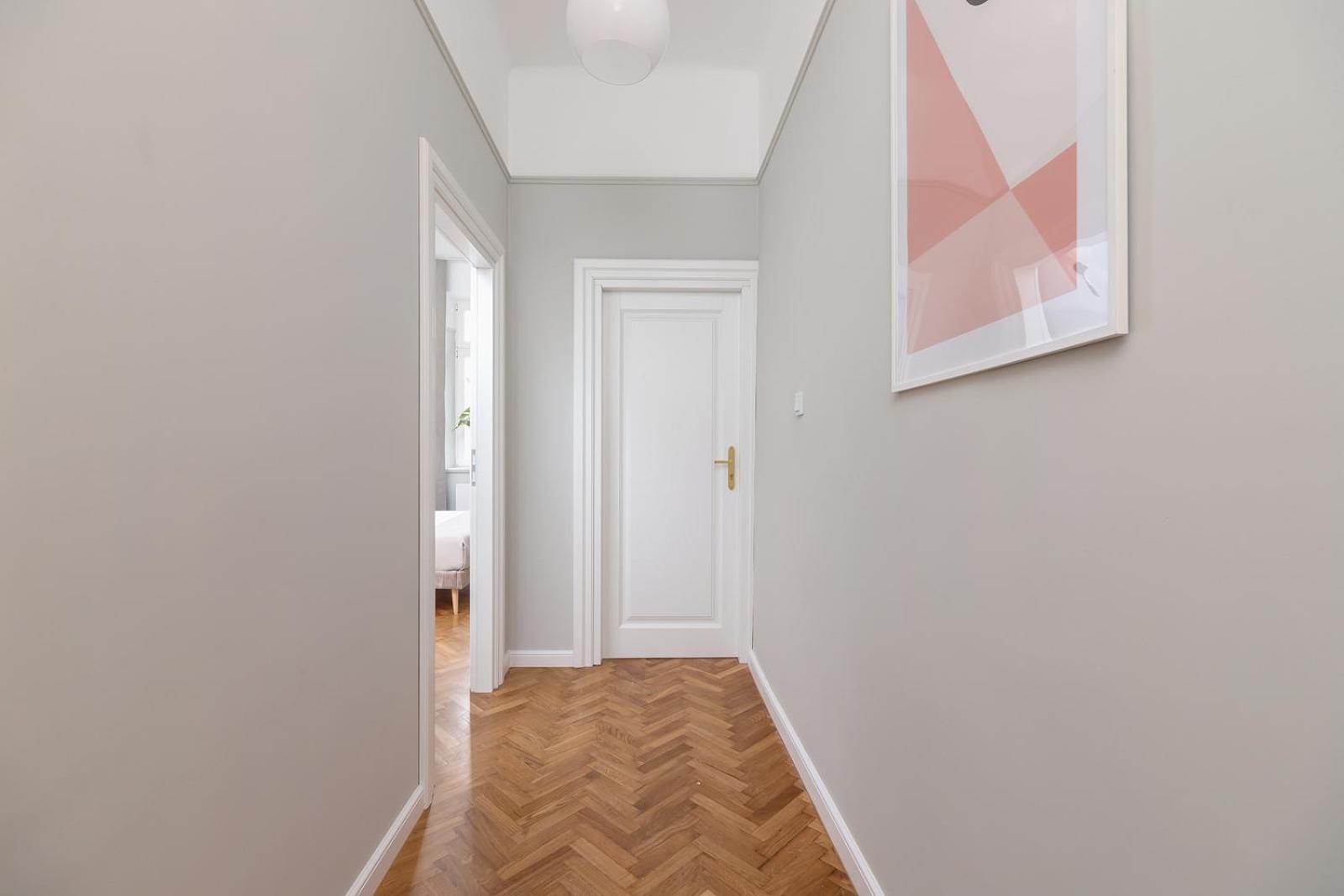 Apartment 2 - Bedroom With Balcony - Rejtana 10 Krakow